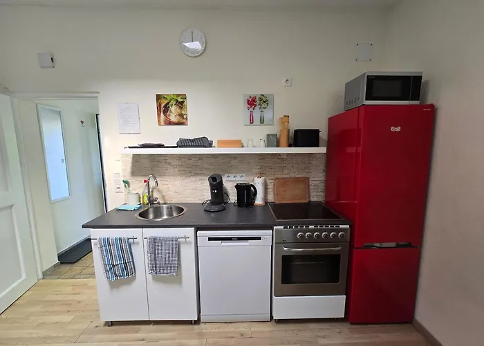 Appartamento Ruhiges Mit Guter Anbindung